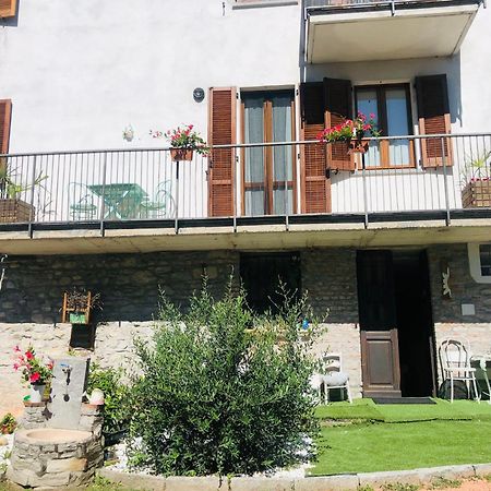 Casa Nonna Elide Lägenhet Besozzo Exteriör bild