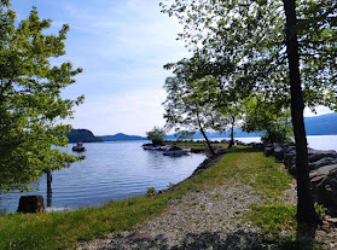 Casa Nonna Elide Lägenhet Besozzo Exteriör bild