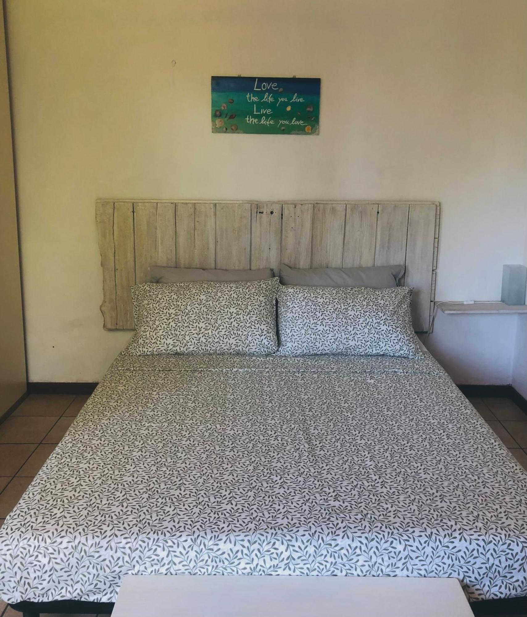 Casa Nonna Elide Lägenhet Besozzo Exteriör bild